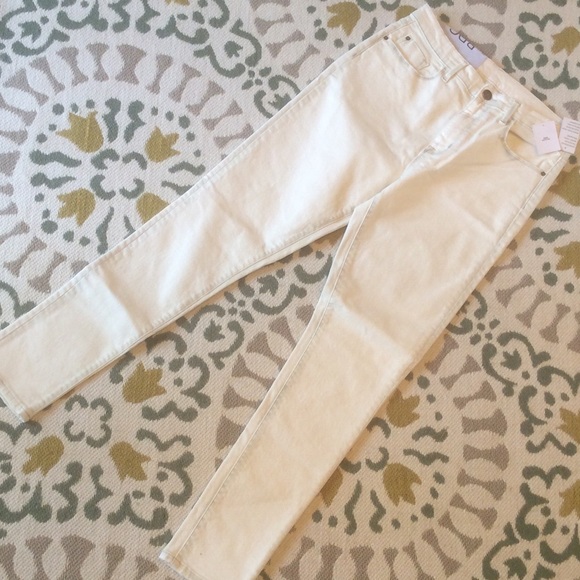 BDG High Rise "Dirty White" Twig Jeans - Picture 6 of 8