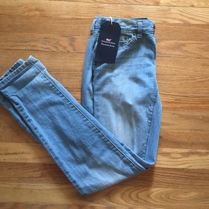 Vineyard Vines jeans, new with tags. Size 00