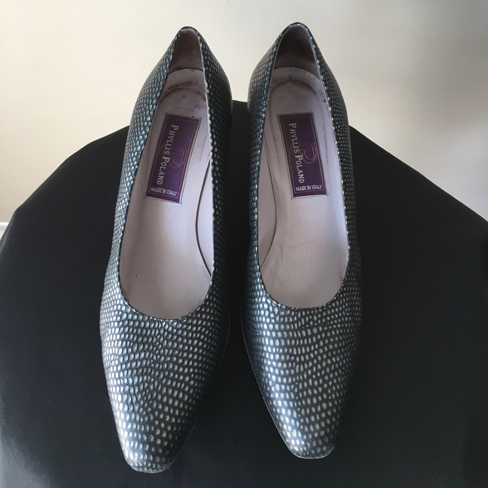 PHYLLIS POLAND-SALAMANDER PRINT PUMP
