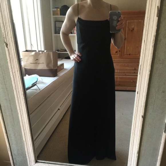 Long black formal dress - Picture 6 of 6