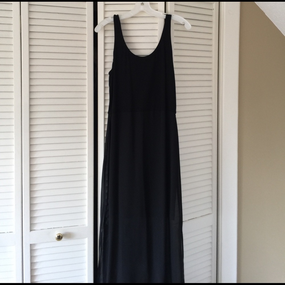 Long black Vince Camuto dress
