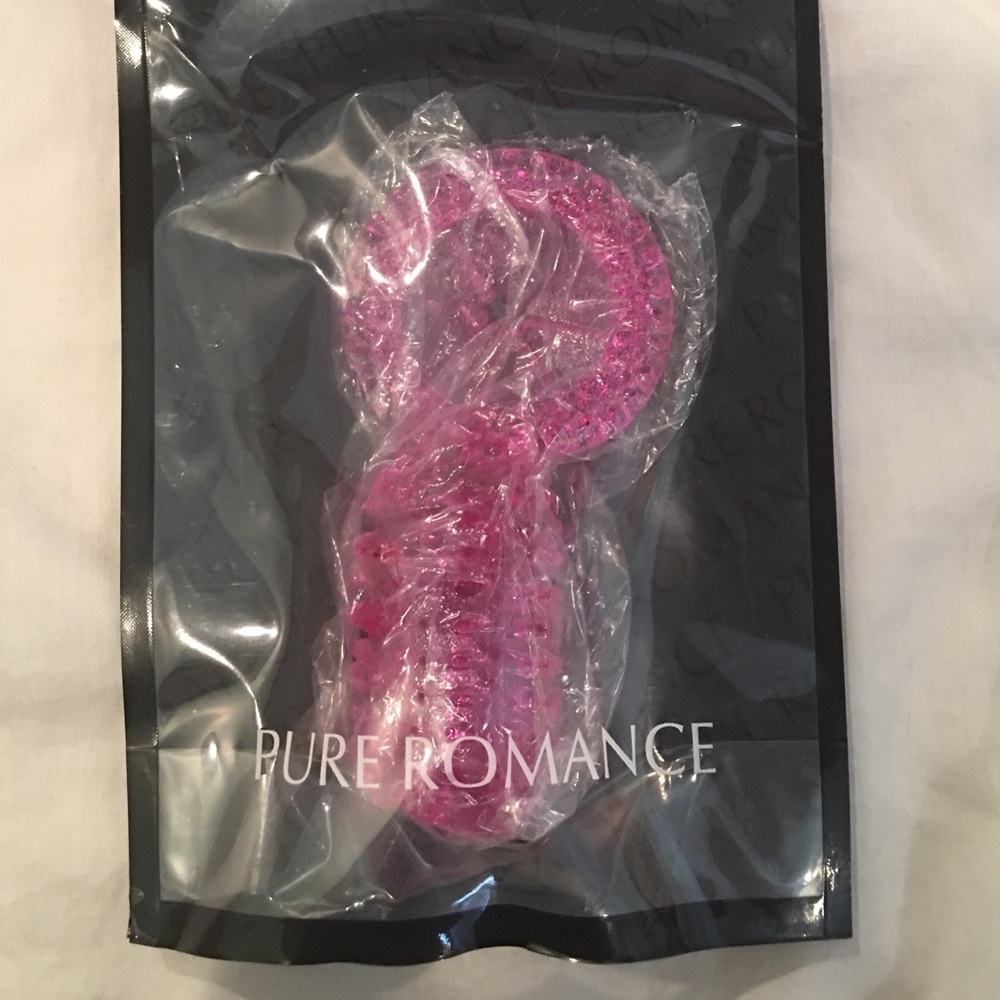 Pure Romance TEASE ME REVERSIBLE TEXTURED C-RING