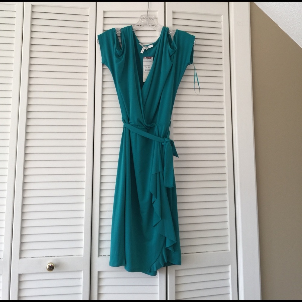 Short teal dress