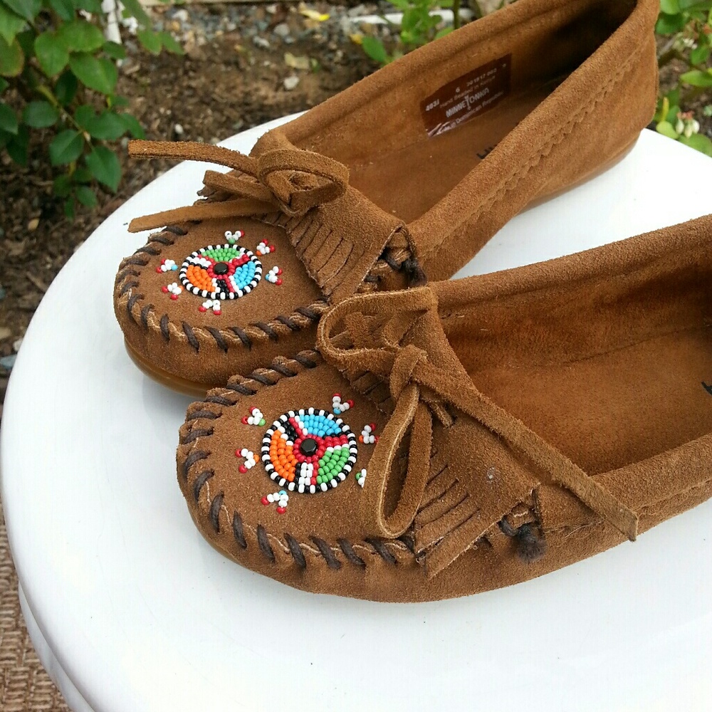 Beaded Minnetonka Moccasins