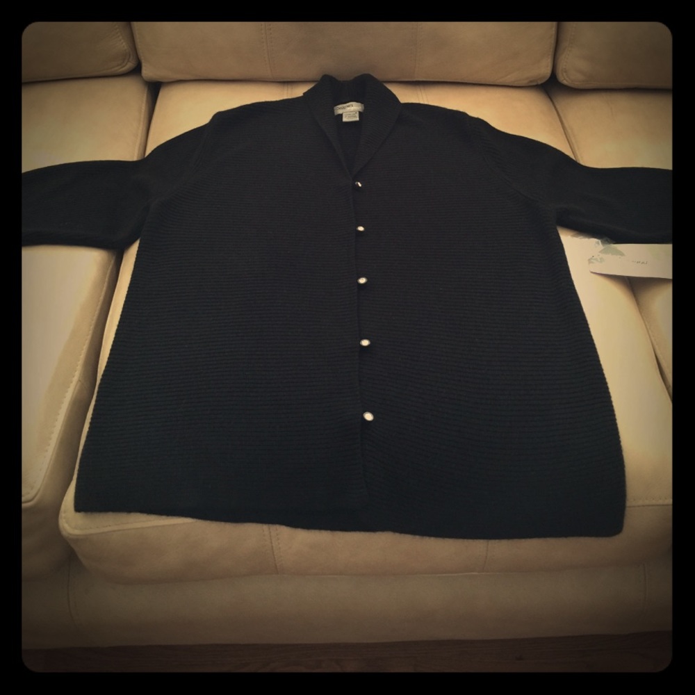 Ladies cowl collared sweater