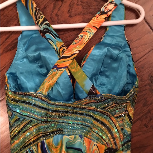 BEYOND Division of Jovani formal gown size 2 - Picture 5 of 7