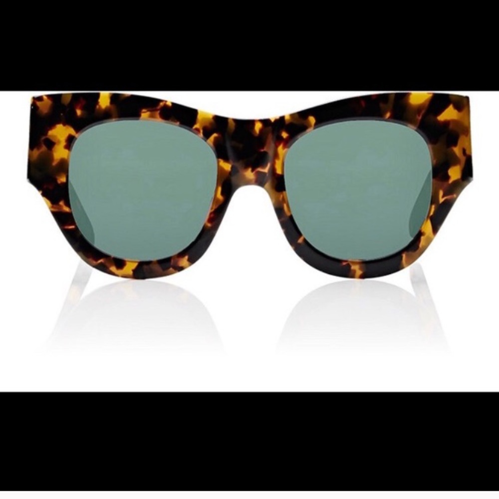Great condtn Karen Walker Faithful Sunnies w/ box.
