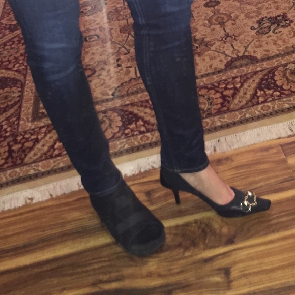 🌸SALE🌷 Authentic Gucci box toe 👠 👠 - Picture 6 of 8