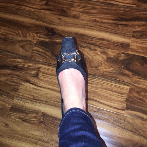 🌸SALE🌷 Authentic Gucci box toe 👠 👠 - Picture 7 of 8