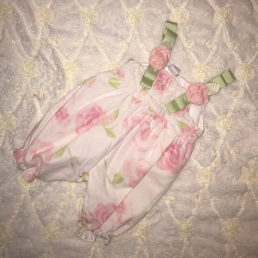 🎉BRAND NEW🎉 Baby Girl Floral Romper