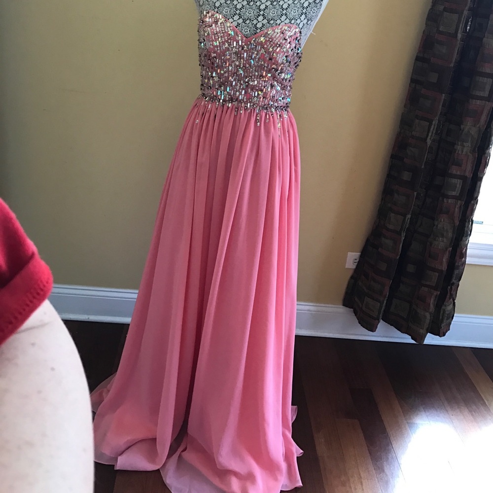 Prom dress