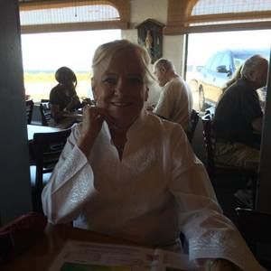 Meet your Posher, Ann