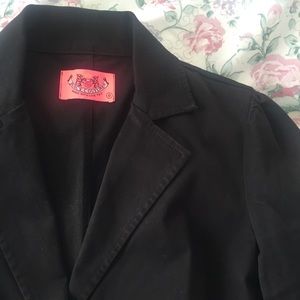 JUICY COUTURE black blazer with ruffle trim
