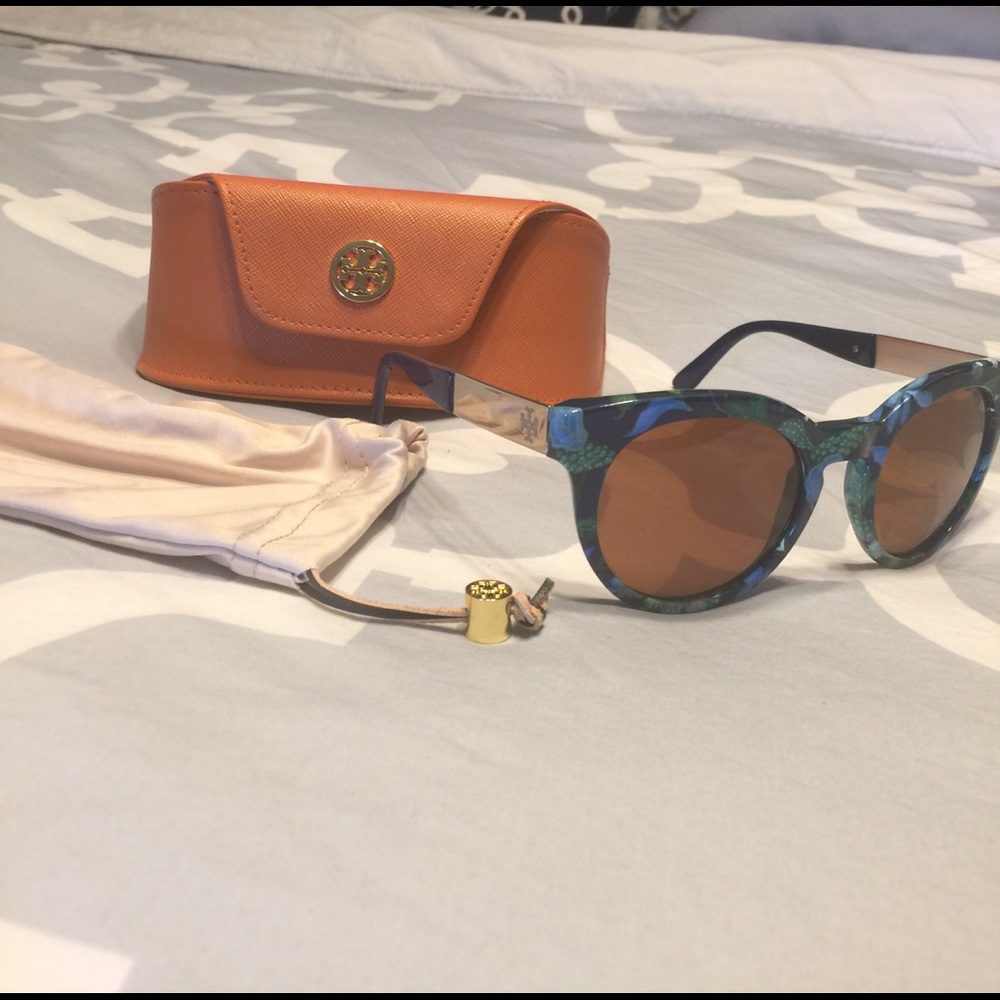 Tory burch sunglasses