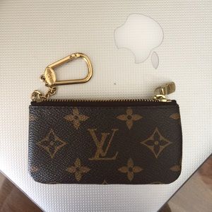 I am selling a real Louis vuttion coin purse