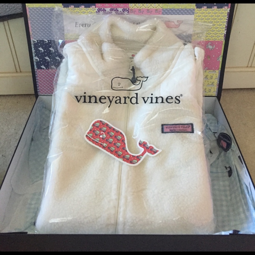 NWT VV quilted vest in marshmallow