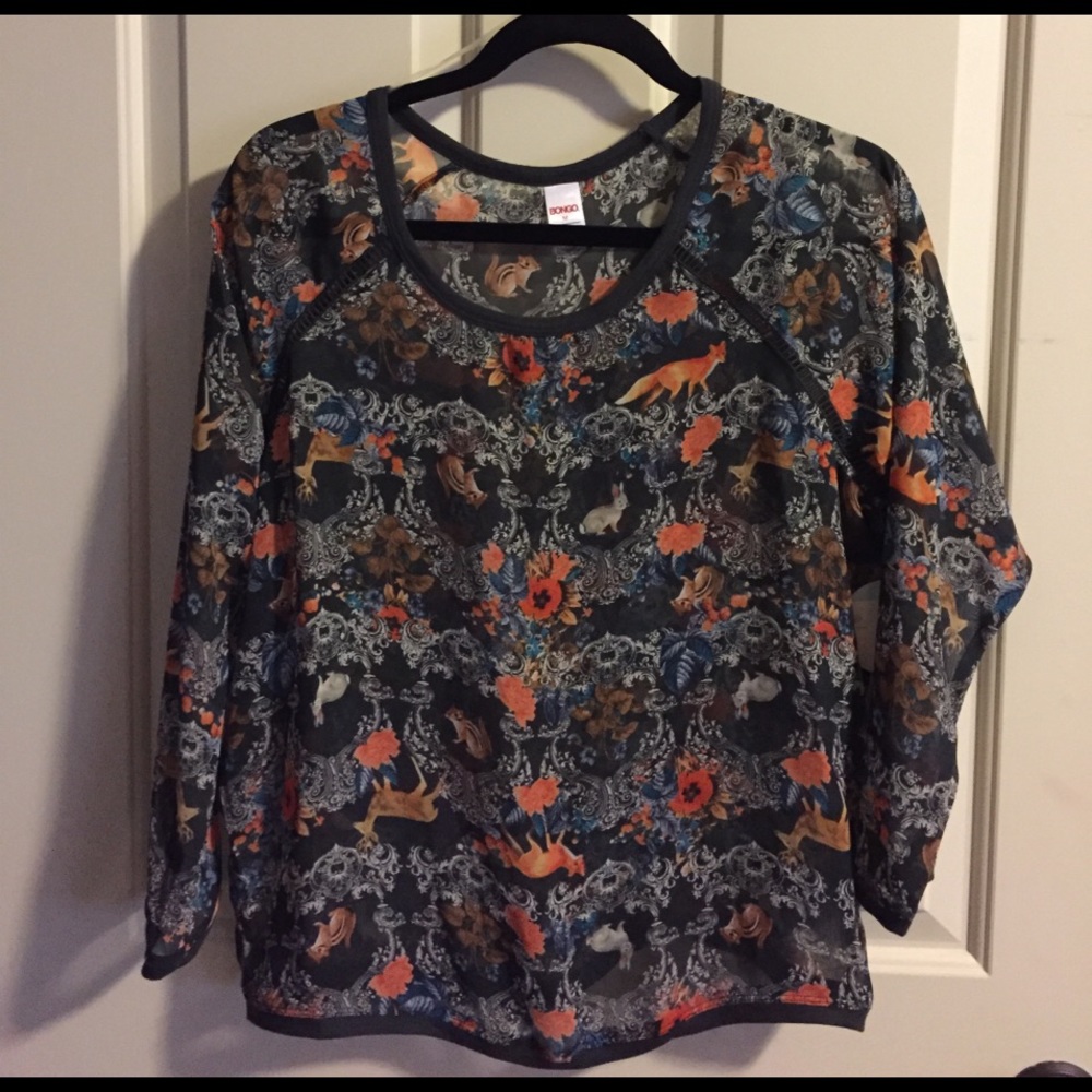 Women's/Junior's Patterned Blouse
