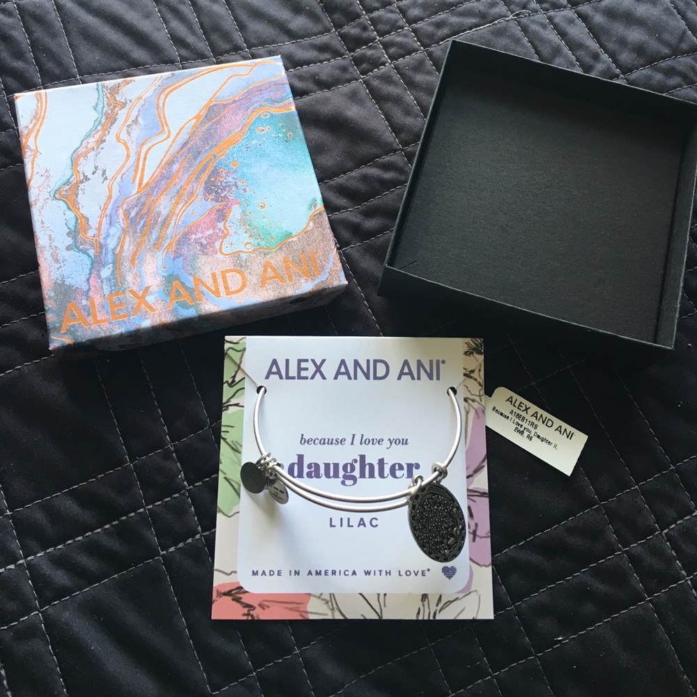 NWT Alex and Ani Lilac bracelet