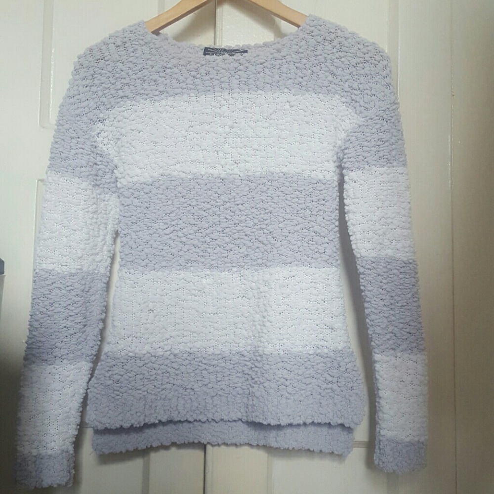 Sweater - Picture 3 of 5