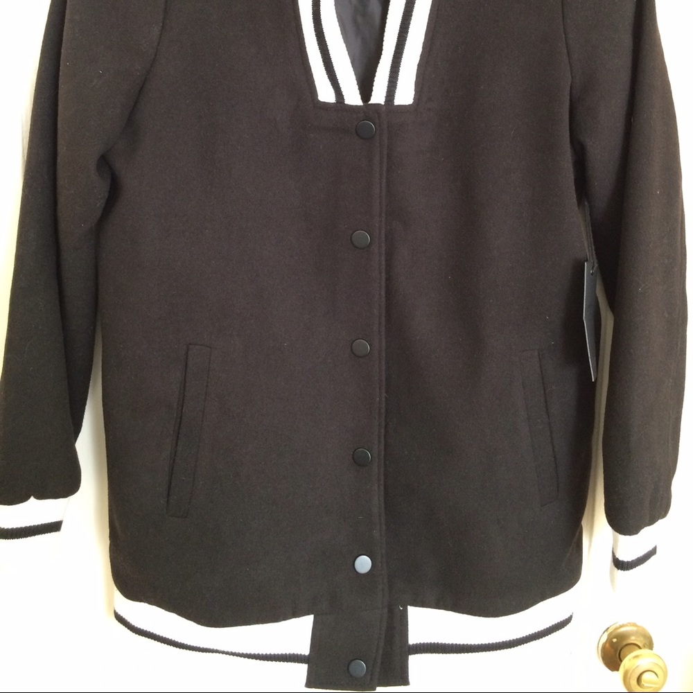 Baseball jacket - Picture 2 of 5