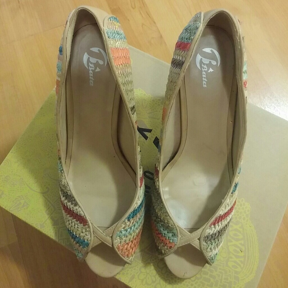 Women's multicolor heels