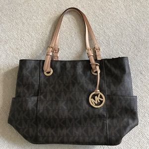 Michael Kors tote