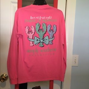 Simply southern shirt🎀