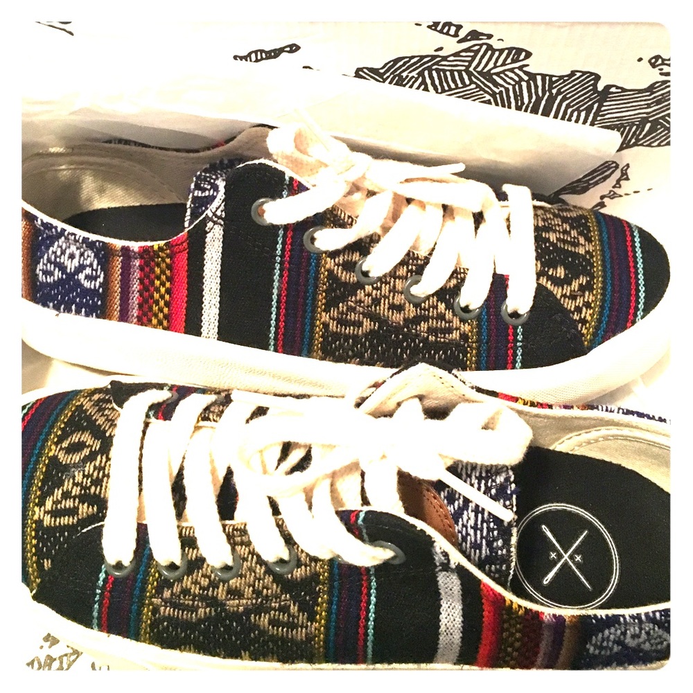 Brand New Inkkas Sneakers