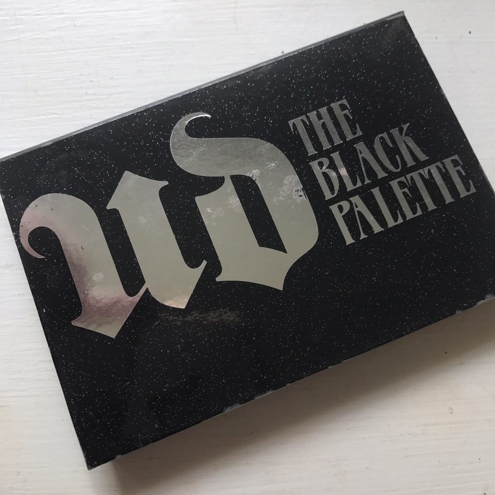 Urban Decay Black Palette