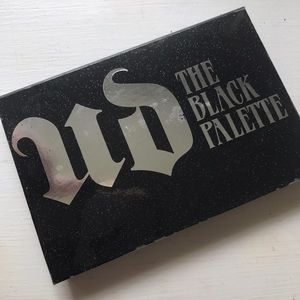 Urban Decay Black Palette