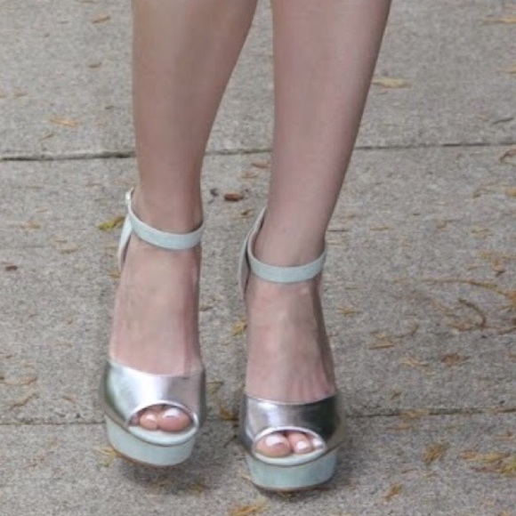shoedazzle Shoes - Platform heels shoedazzle Shoes - Platform heels
