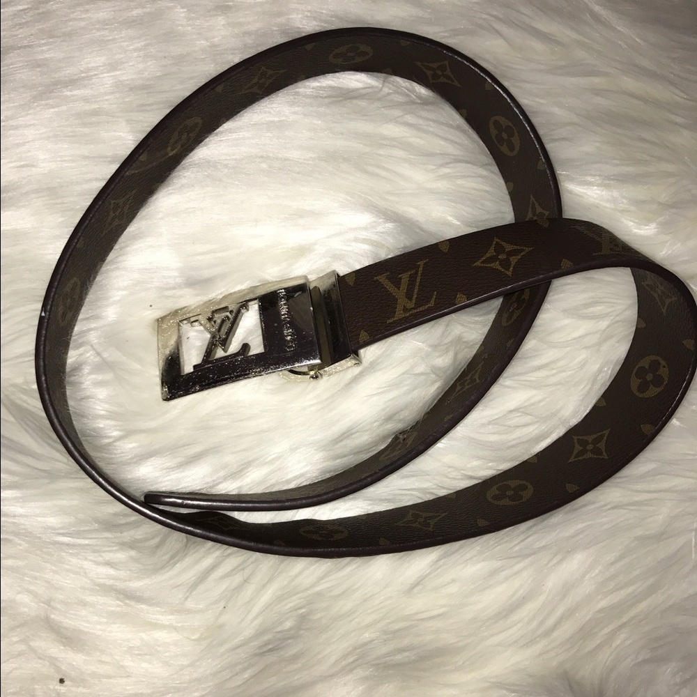 Are you trying to SLAY? LV Belt Fits Size 2/4