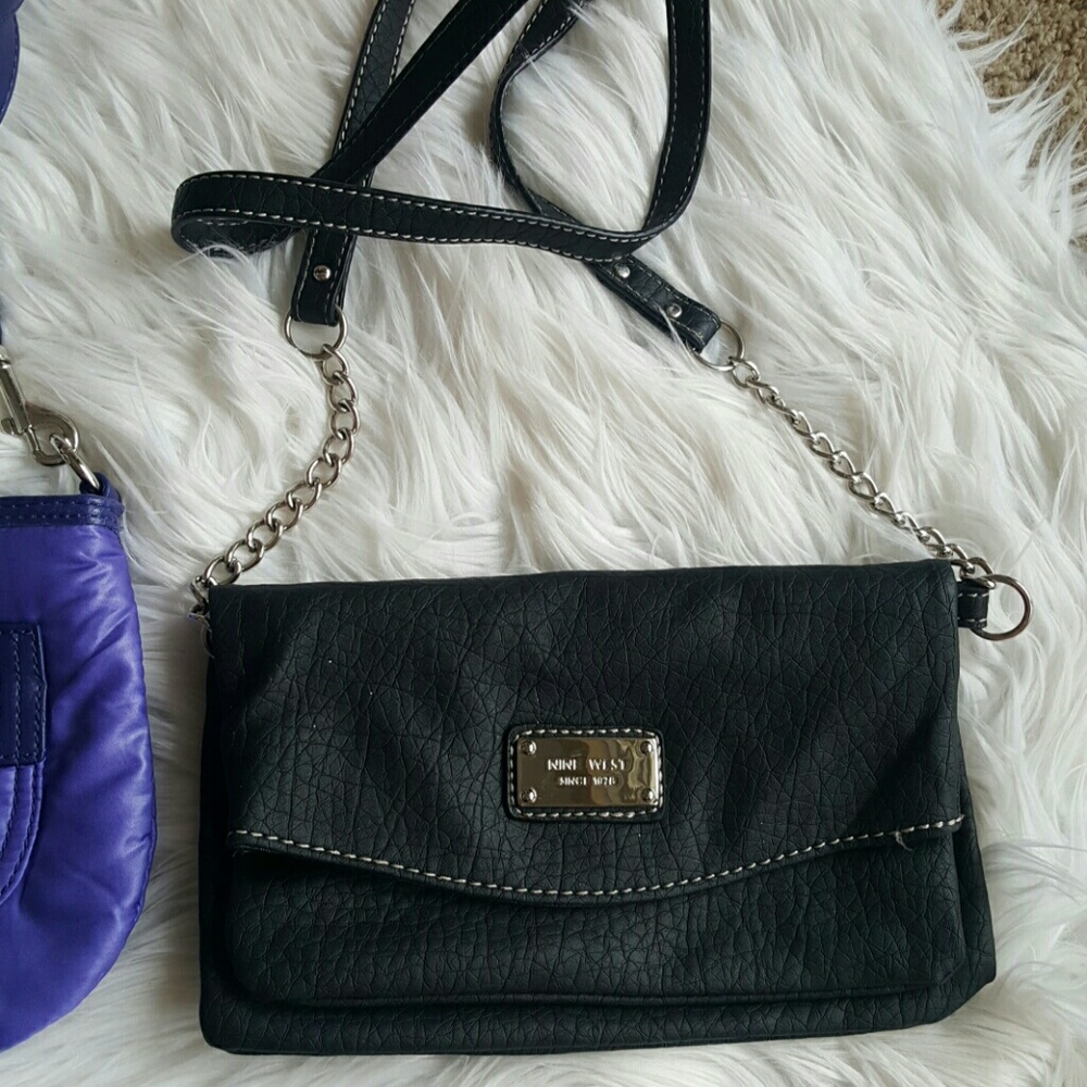Crossbody Bags - Picture 3 of 3