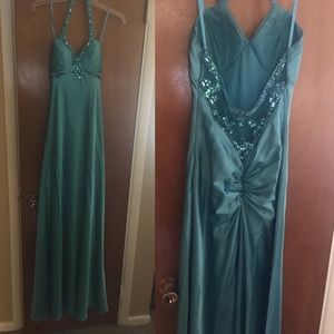 Turquoise/Aqua Prom Dress
