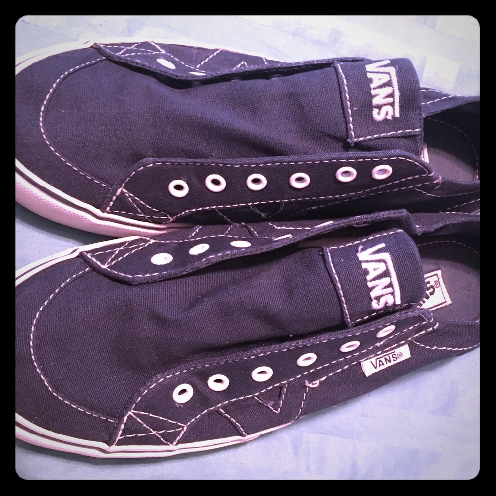 Laceless vans