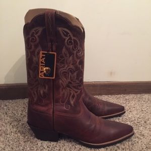 Ariat Women's Cowgirl Boots