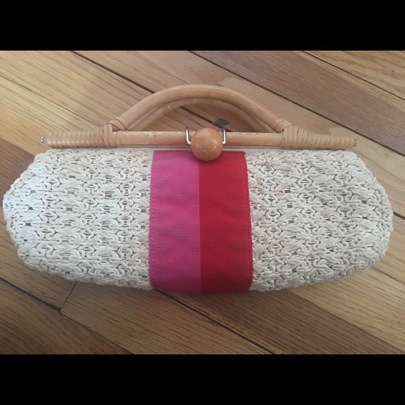 Clutches_&_Wristlets