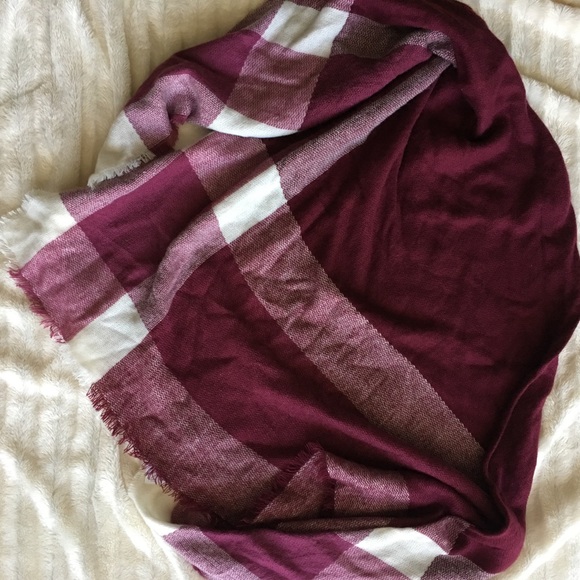 Blanket scraft - Picture 3 of 3