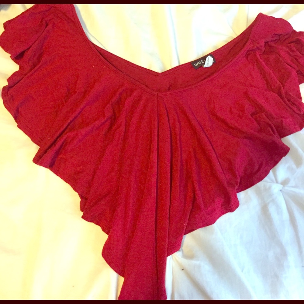 Red crop top