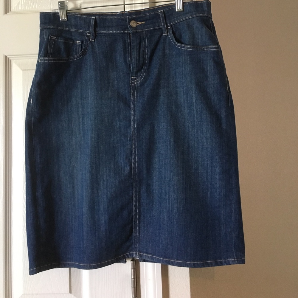 Old Navy denim jean skirt