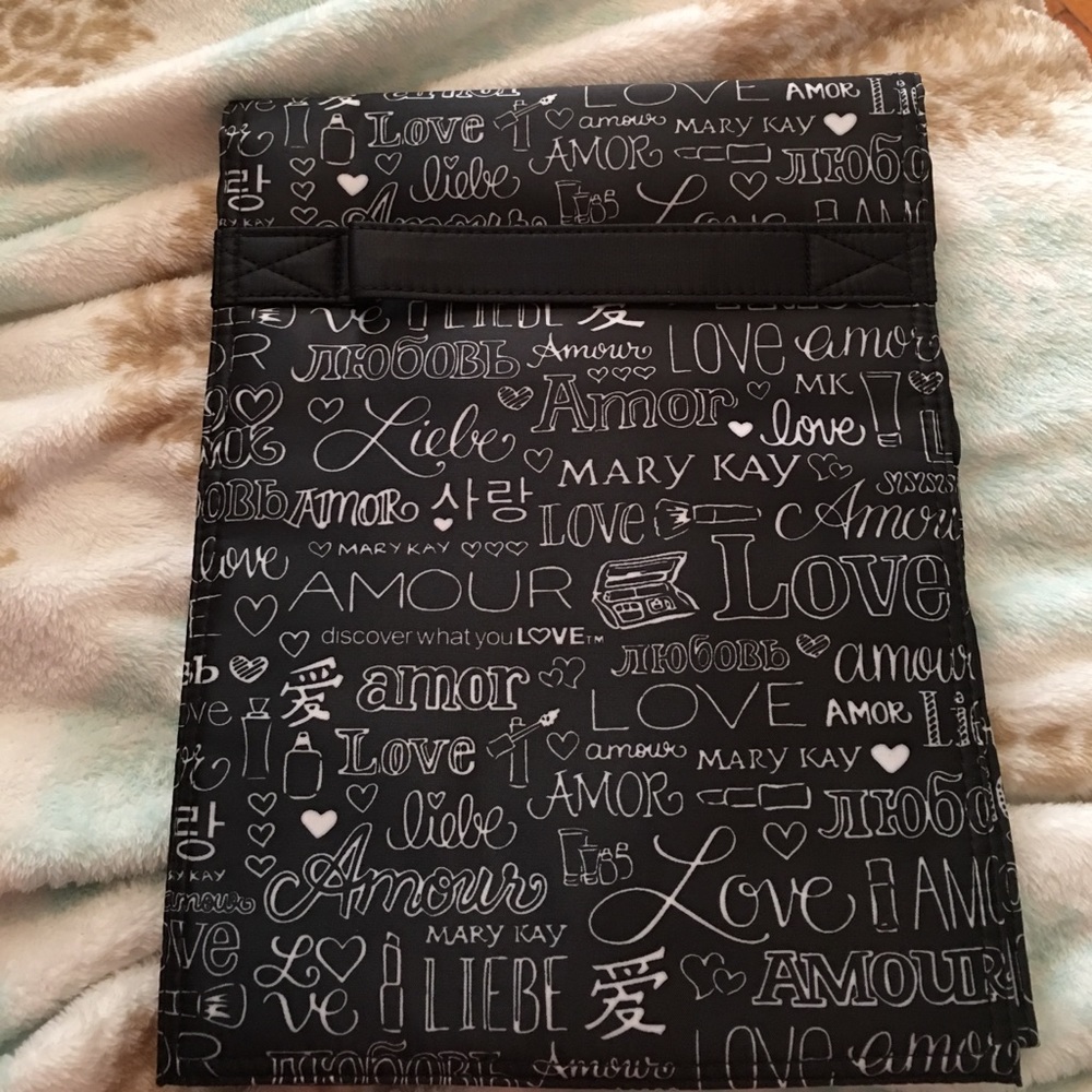 Mary Kay Travel Roll Bag