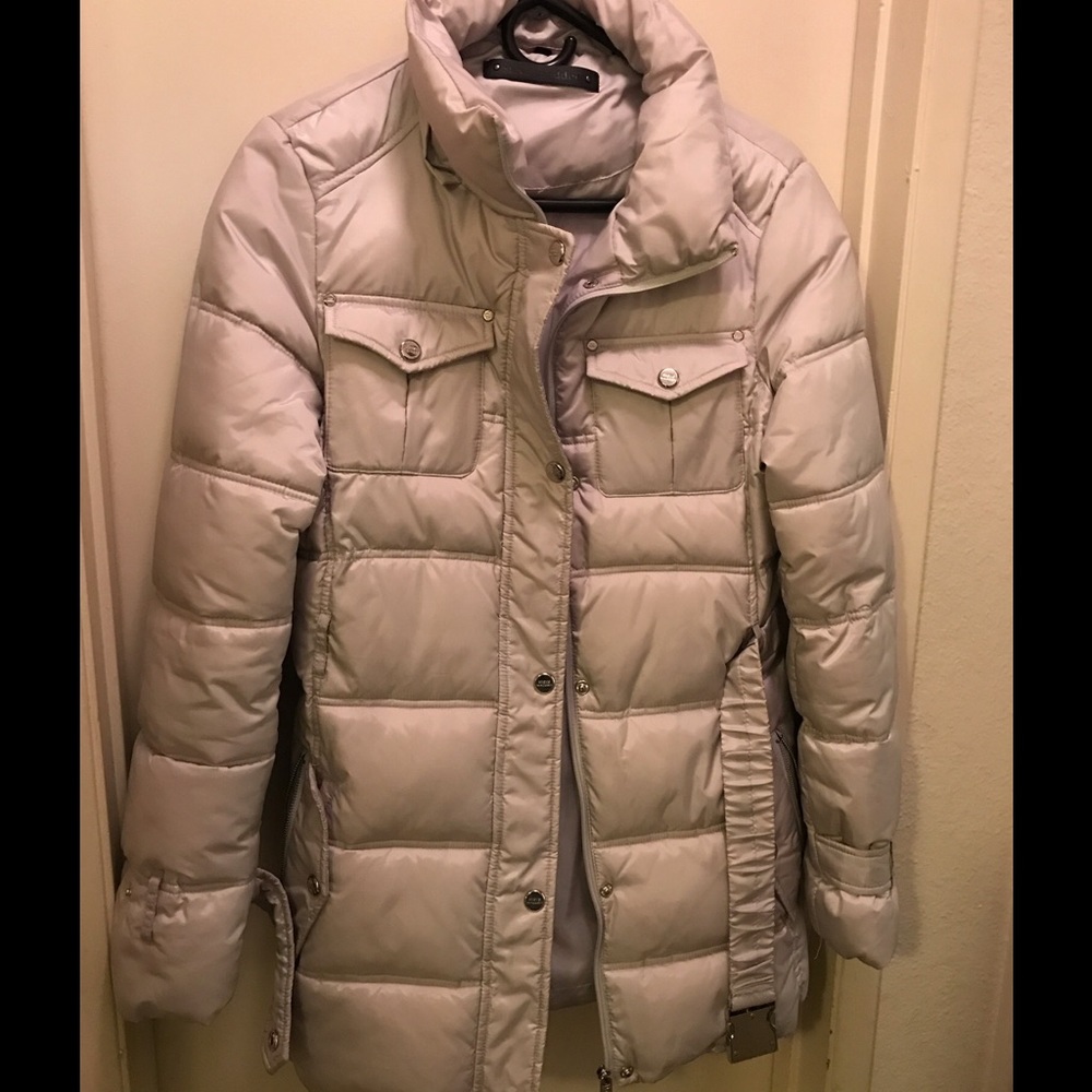 SILVER COAT