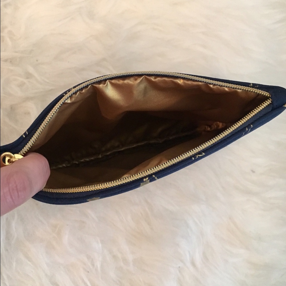 Small Patterned Makeup Bags - Picture 3 of 3