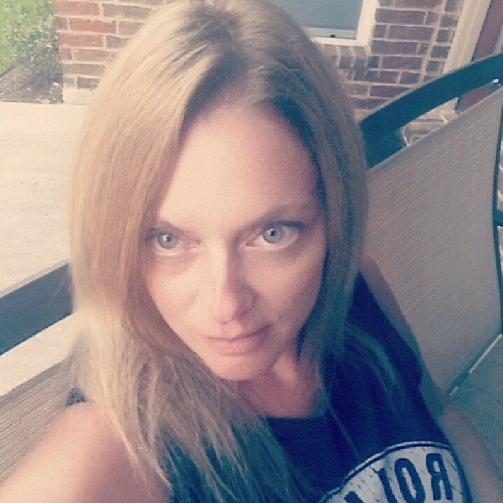 Meet your Posher, Sharon