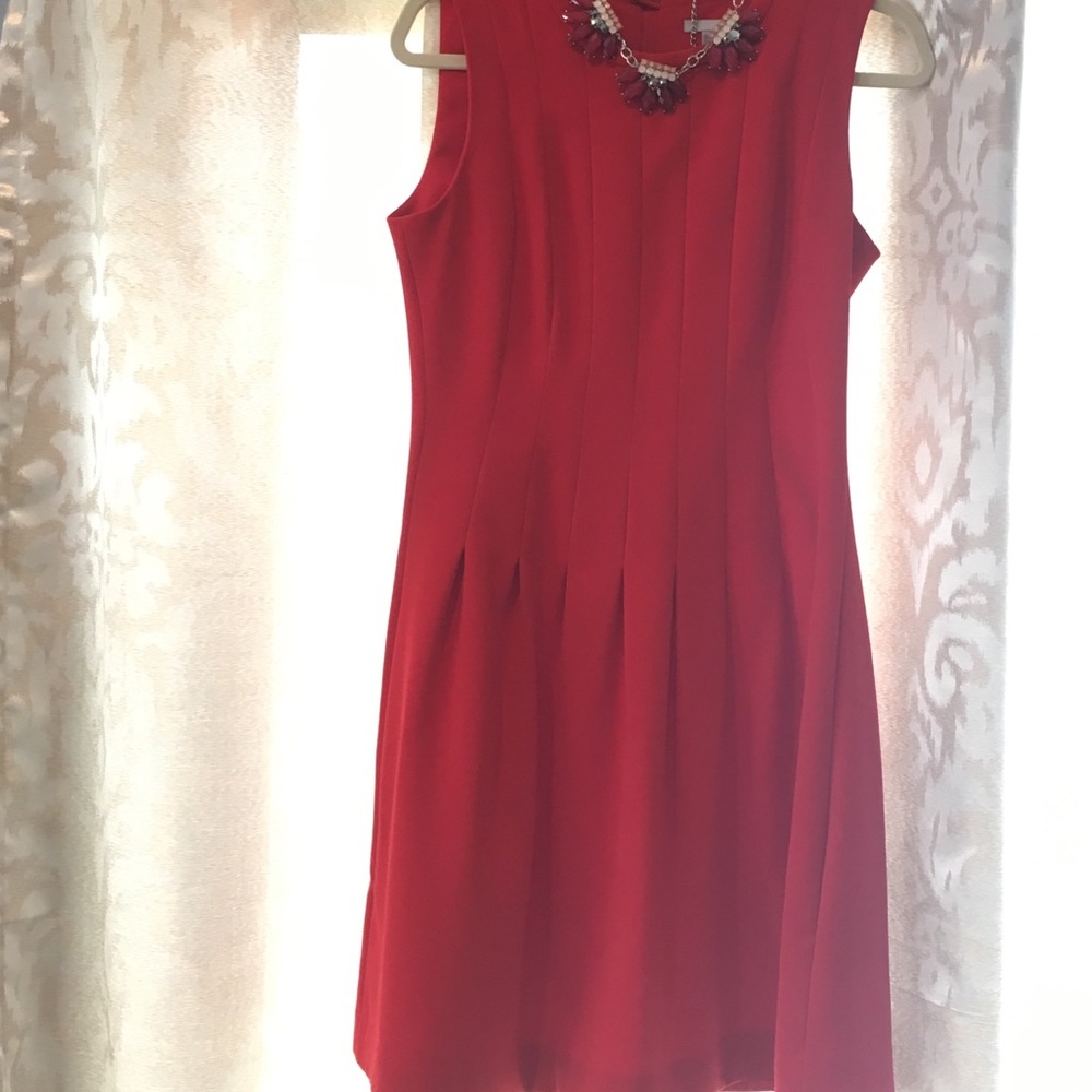 Dress - Picture 3 of 3