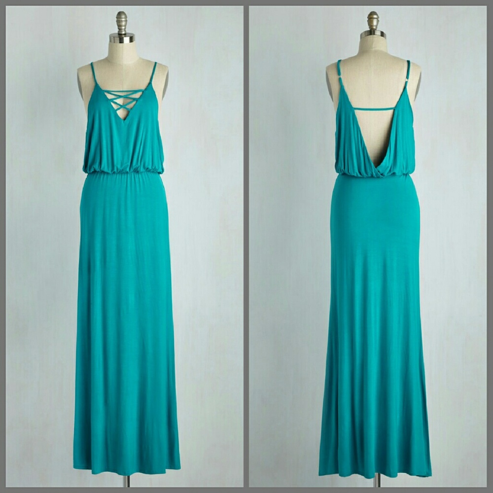 Low Tide Lovely Maxi Dress