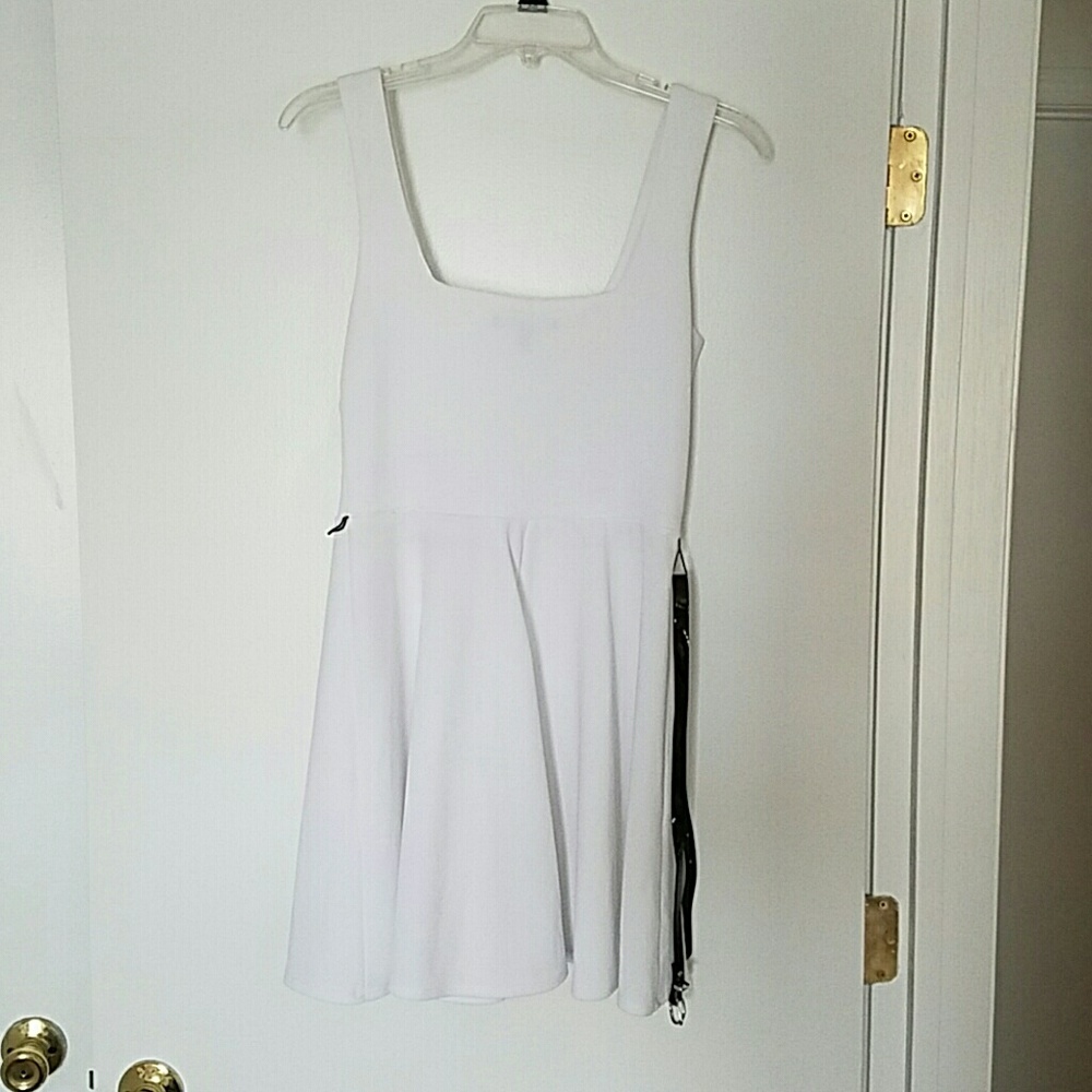 White snap dress