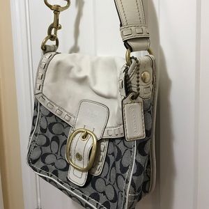 Genuine Coach purse and wallet set. Navy and cream