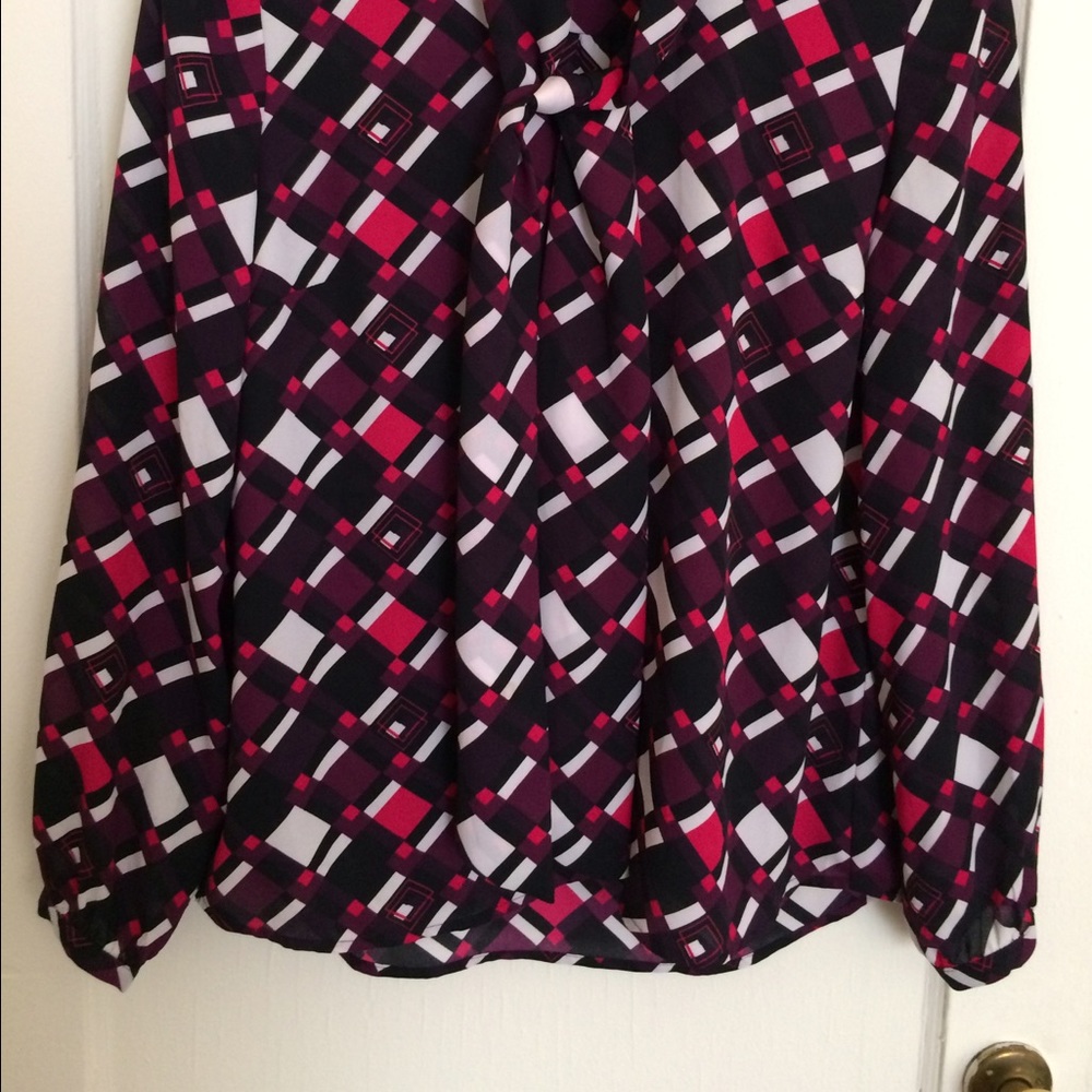 Blouse - Picture 3 of 3