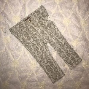 💛NWOT💛 Baby Girl Snake Print Jeggings